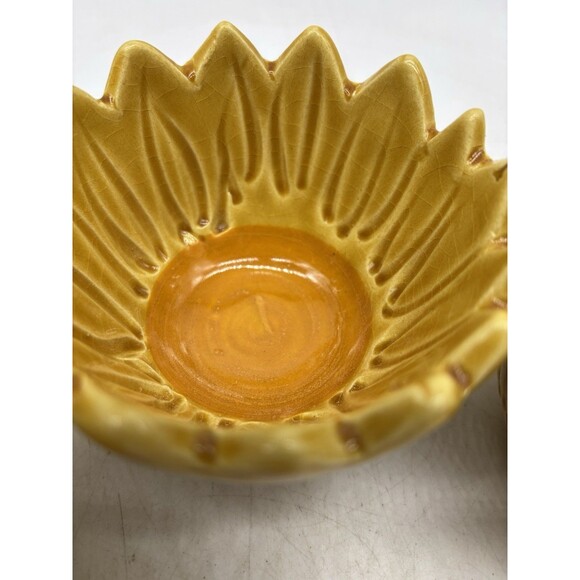 3 Vintage Flower Shaped Bowls Italian Pottery Yellow Figural Set Of 3 READ - Picture 7 of 10